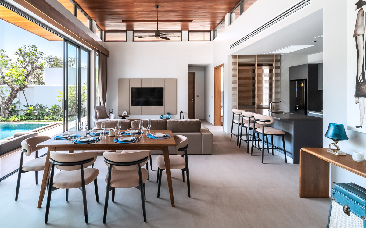 Photo of Interior design, indoor and outdoor custom furniture in Botanica Modern Loft 4